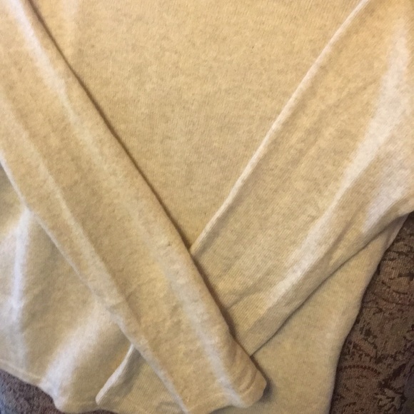 Charter club 100% cashmere p/s tan long sleeve. - Picture 4 of 10